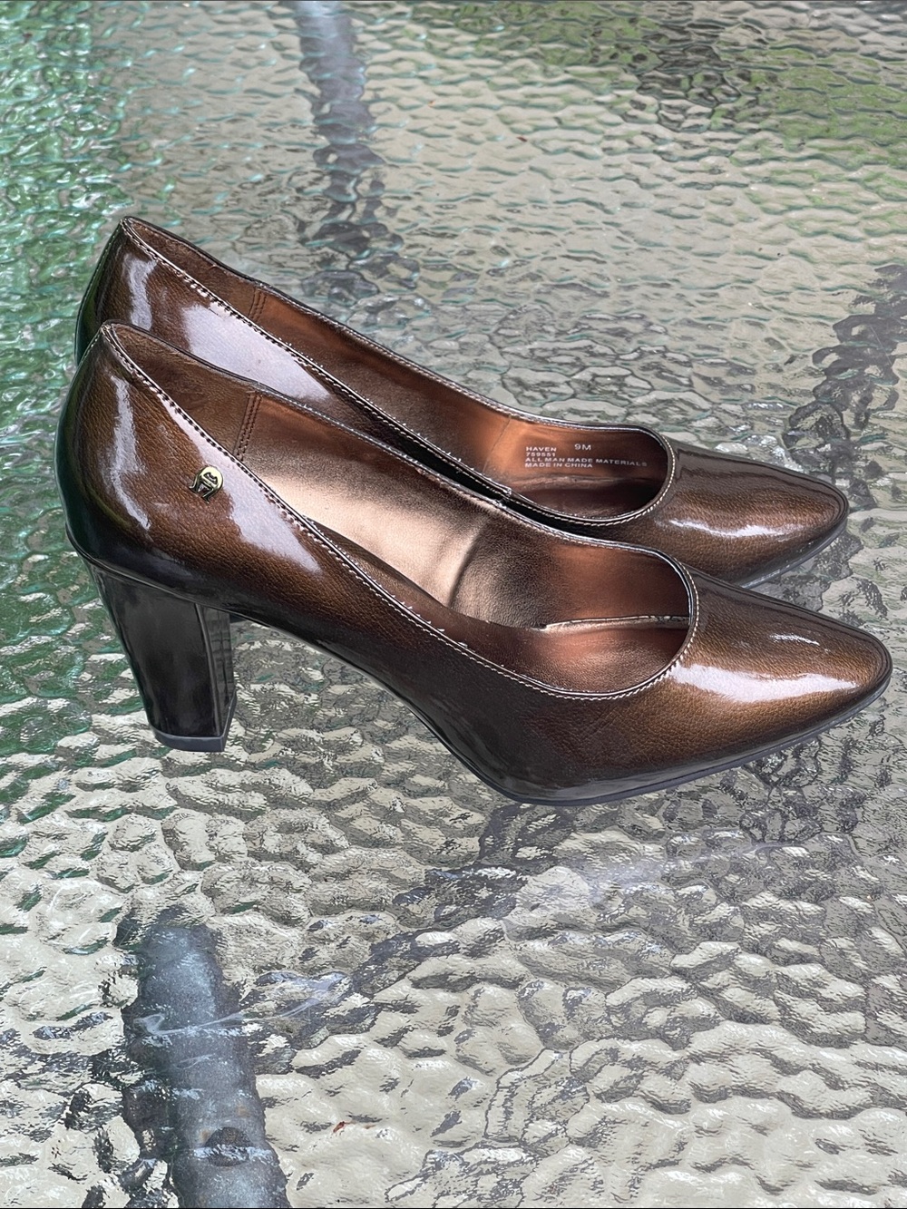 NWOT Etienne Aigner “Haven” Bronze Pumps  9M - Picture 12 of 14